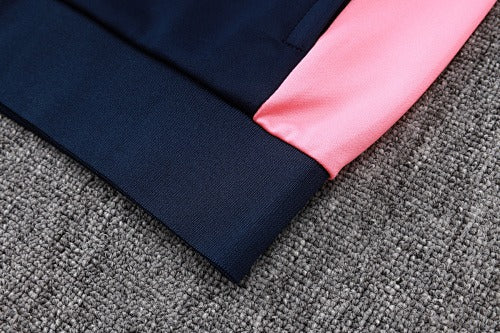 Ensemble à capuche Barcelone 2026