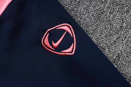 Ensemble à capuche Barcelone 2026